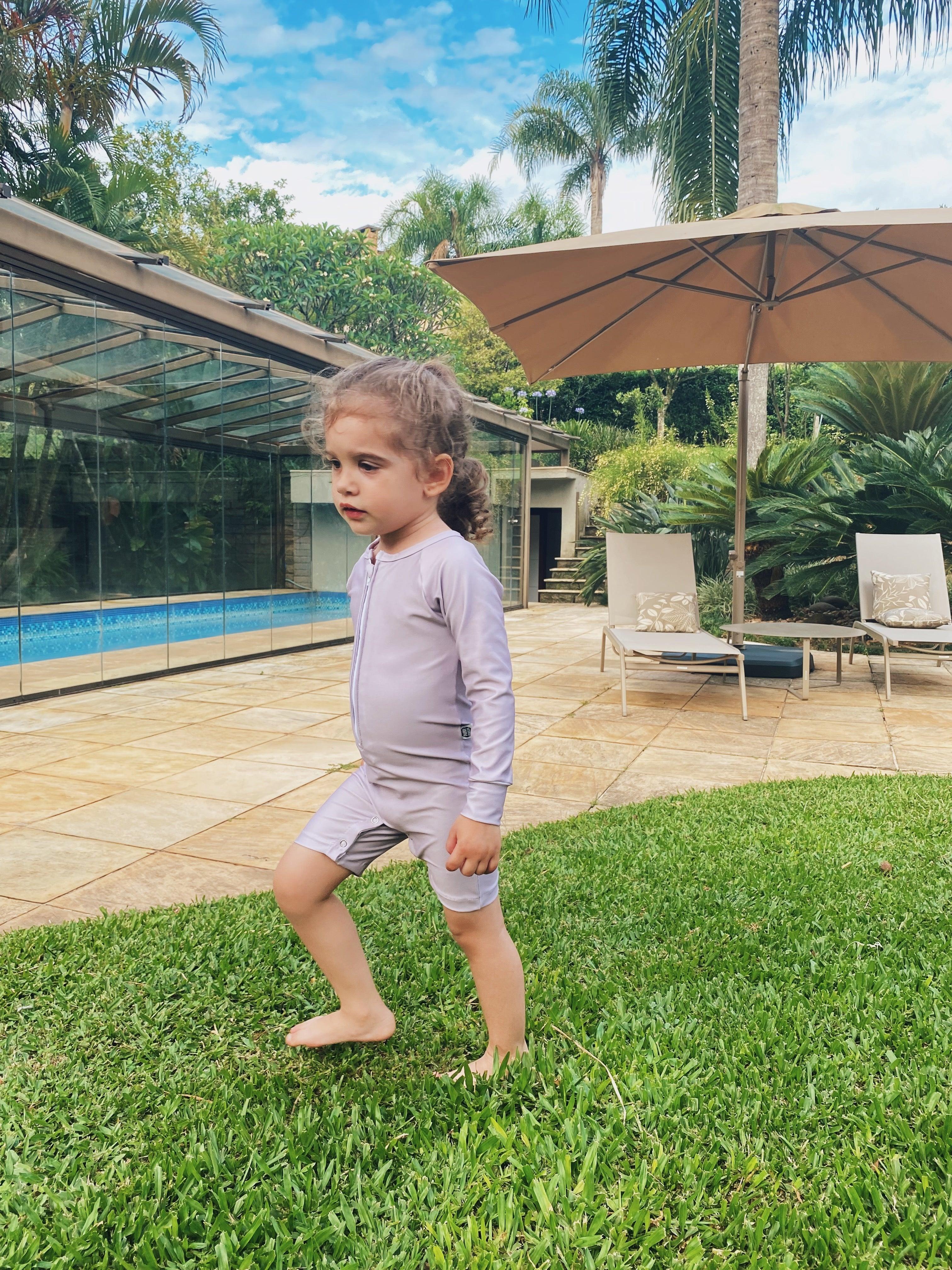 Macaquinho de Praia UV50+ | Liso Lilac - MiniMalista Baby - 0, b2b, Baby, Calor, com-desconto-mm10, Menina, Neutro, tab-tam-macaquinho-praia, Unissex, Verão -bebê-minimalista-estiloso