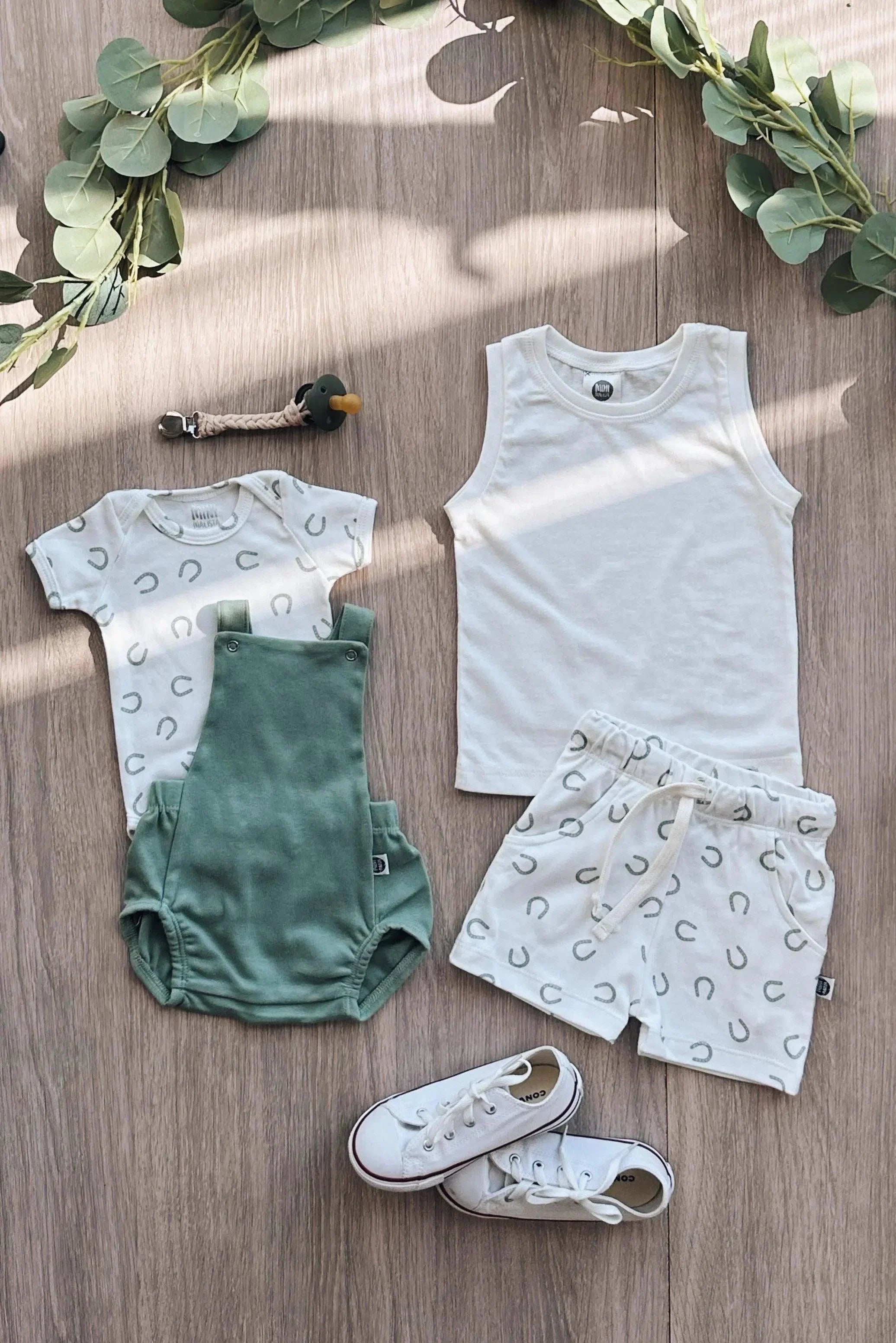 Regata Infantil Unissex MiniMalista | Liso Branco Off - MiniMalista Baby - 0.25, 0.3, Ano Novo, anonovo, b2b, black-friday, Calor, com-desconto-mm10, Menino, Neutro, new, Reveillon, tab-tam-regata, Unissex, Verão -bebê-minimalista-estiloso