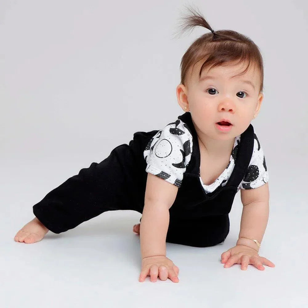 Salopette Infantil Unissex MiniMalista | Liso Preto - MiniMalista Baby - 0.2, 0.3, b2b, black-friday, com-desconto-mm10, Meia Estação, Menino, Neutro, tab-tam-salopette, Unissex -bebê-minimalista-estiloso