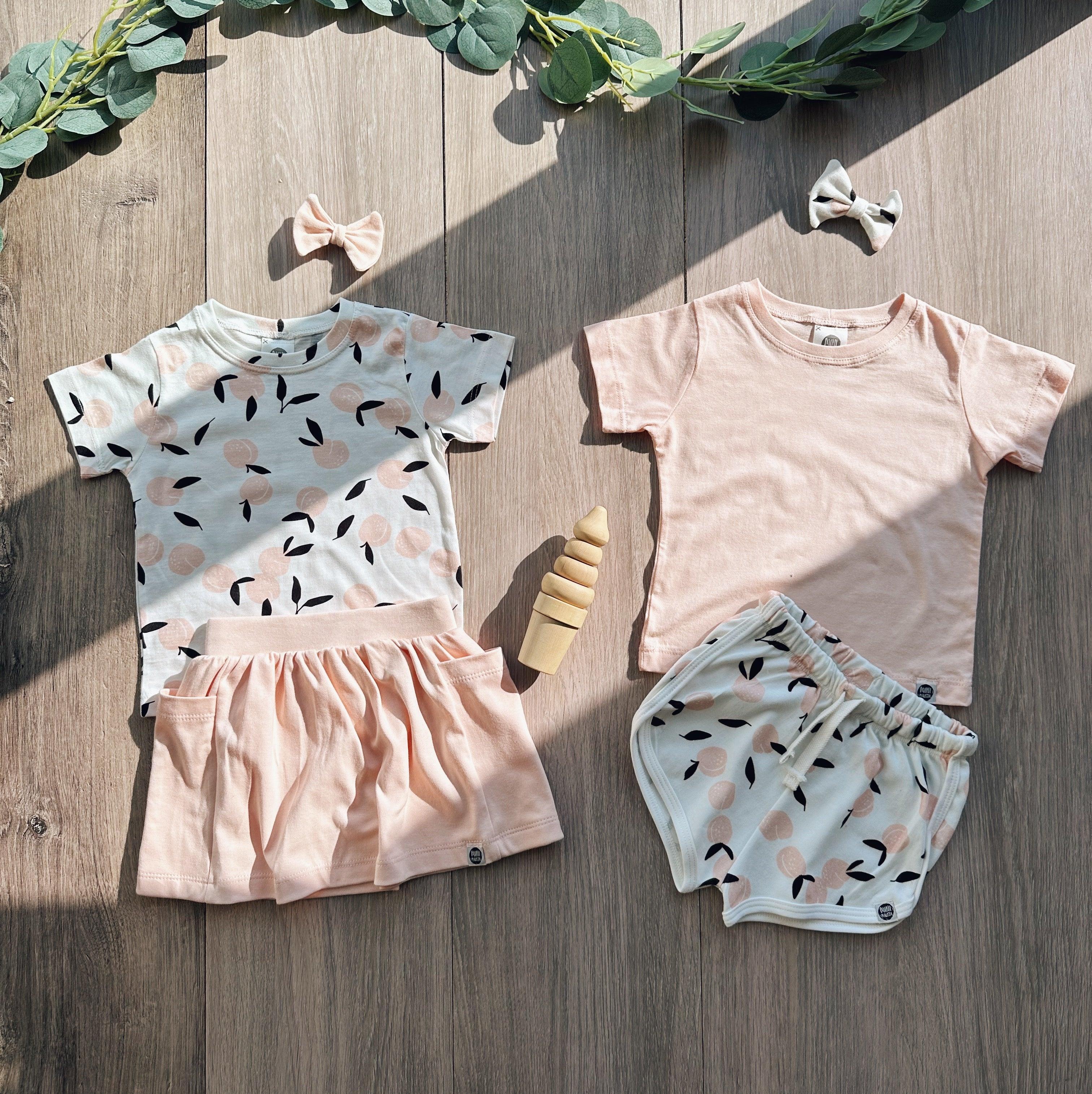 Track Shorts Infantil Unissex | Apricots - MiniMalista Baby - 0.2, b2b, black-friday, Calor, com-desconto-mm10, Menina, new, tab-tam-track-shorts, Verão -bebê-minimalista-estiloso