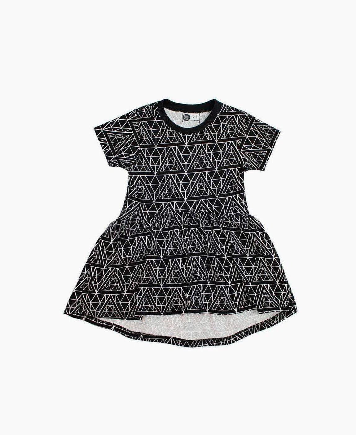 Vestido de Verão Infantil Meia Malha Mullet Manga Curta | Diamantes - MiniMalista Baby - 0.3, 0.45, b2b, black-friday, Calor, Kids, Menina, outlet, tab-tam-vestido-manga-curta, Verão -bebê-minimalista-estiloso