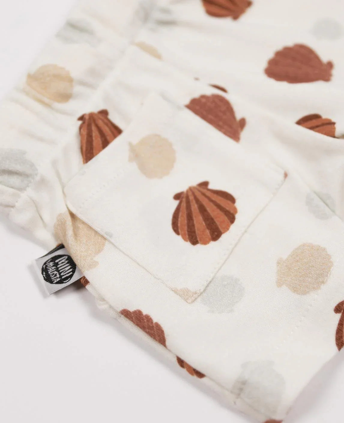 Bermuda Cargo Infantil Unissex | Seashell - MiniMalista Baby - 0.3, b2b, black-friday, Calor, com-desconto-mm10, Kids, Menina, Menino, Neutro, new, tab-tam-shorts-cargo, Unissex, Verão -bebê-minimalista-estiloso