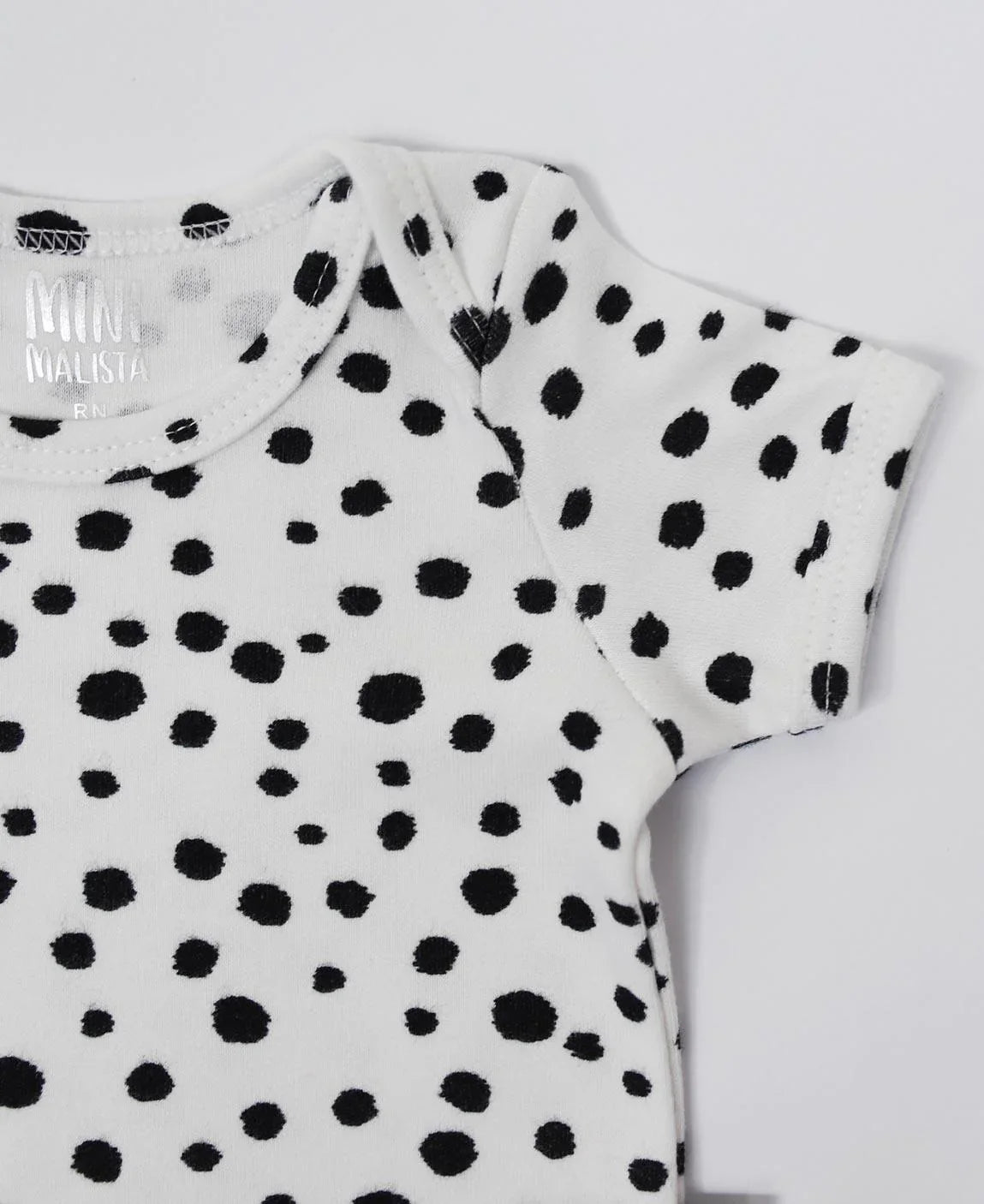 Body de Bebê Manga Curta Unissex | Snow Leopard - MiniMalista Baby - 0.3, Ano Novo, b2b, Baby, black-friday, com-desconto-mm10, Meia Estação, Menina, Reveillon, tab-tam-body-curto -bebê-minimalista-estiloso