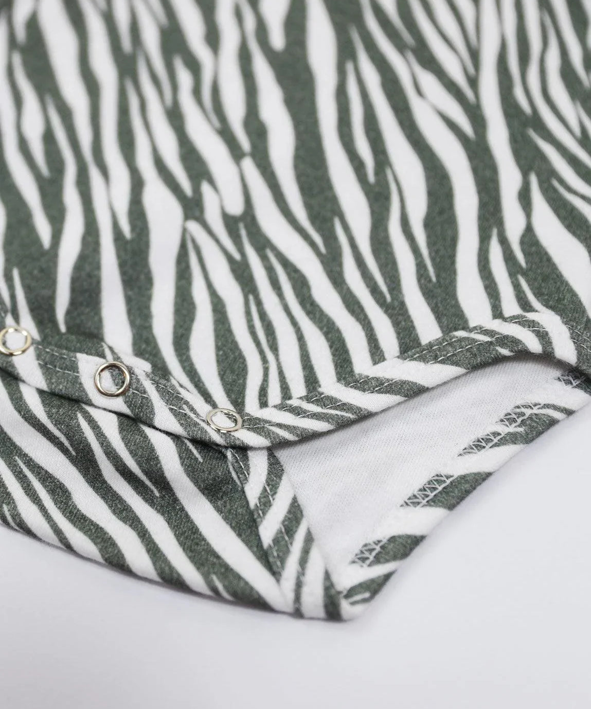 Body de Bebê Manga Longa Unissex | Zebra - MiniMalista Baby - 0.3, 0.45, b2b, Baby, black-friday, com-desconto-mm10, Frio, Menina, Menino, tab-tam-body-manga-longa -bebê-minimalista-estiloso