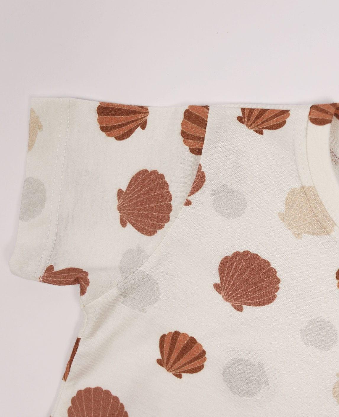 Camiseta Infantil Manga Curta Unissex | Seashell - MiniMalista Baby - 0.3, b2b, black-friday, com-desconto-mm10, Kids, Meia Estação, Menina, Neutro, tab-tam-camiseta-manga-curta, Unissex -bebê-minimalista-estiloso