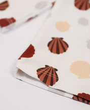 Camiseta Infantil Proteção Solar Unissex UV50+ | Seashell - MiniMalista Baby - 0, 0.3, b2b, black-friday, Calor, com-desconto-mm10, Menina, Neutro, tab-tam-camiseta-praia, tab-tam-camiseta-solar-praia, tab-tamanho-camiseta-raglan, Unissex, Verão -bebê-minimalista-estiloso