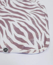 Naninha de Algodão | Feline - MiniMalista Baby - 0.3, 0.35, b2b, Baby, black-friday, com-desconto-mm10, Meia Estação, Menina, tab-tam-naninha -bebê-minimalista-estiloso